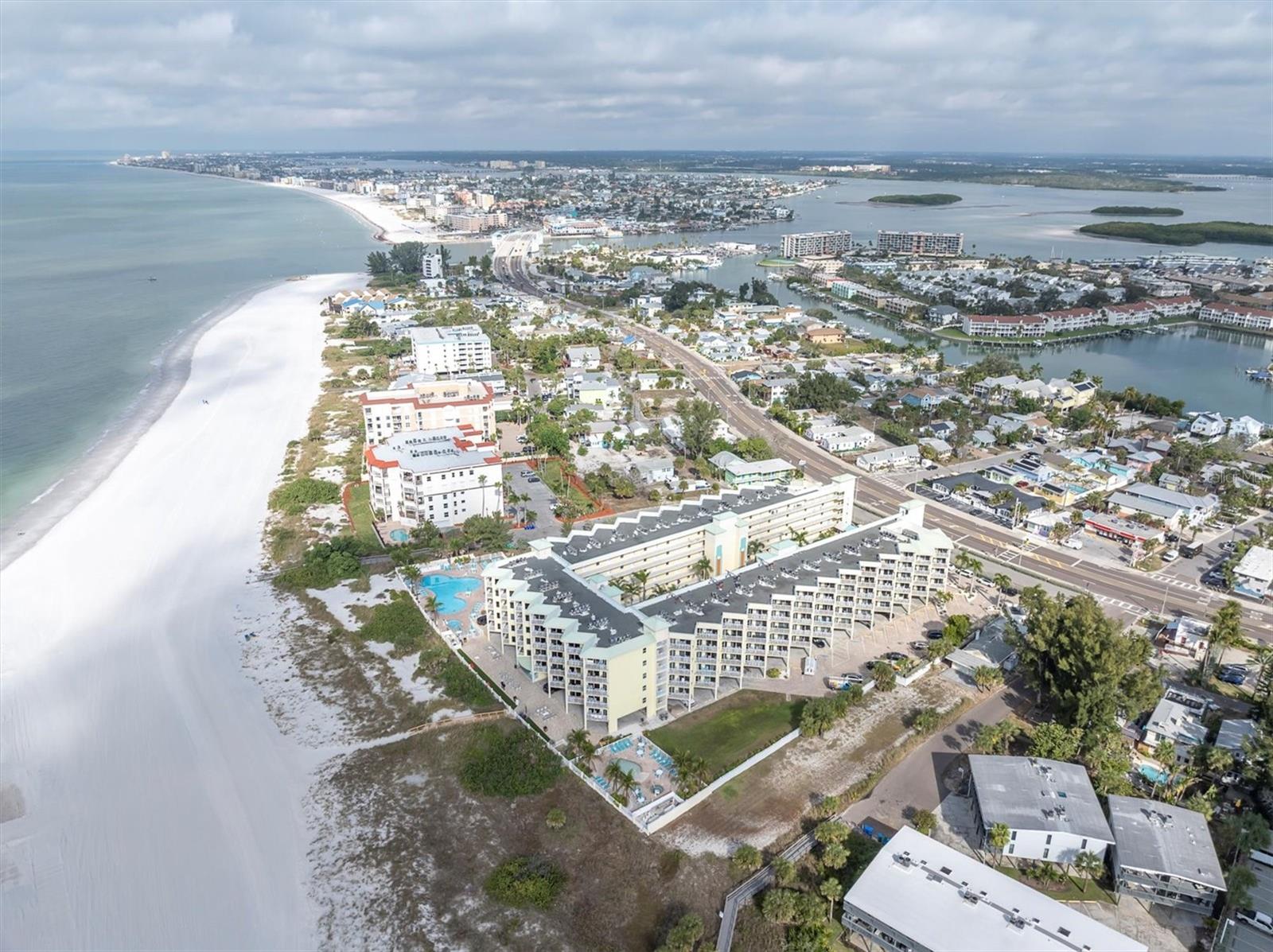 12000 GULF BLVD #207N, TREASURE ISLAND, FL — photo 38