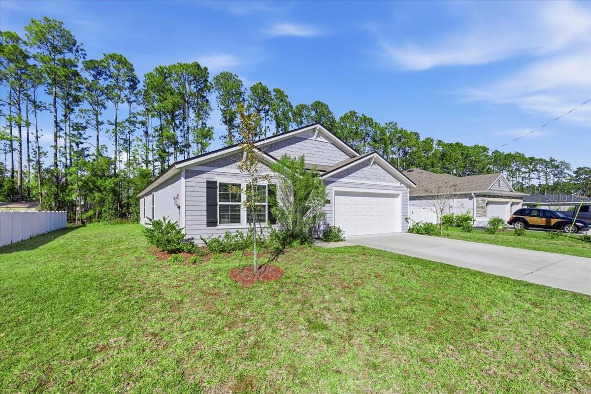 100 RYAN DR, PALM COAST, FL — photo 2
