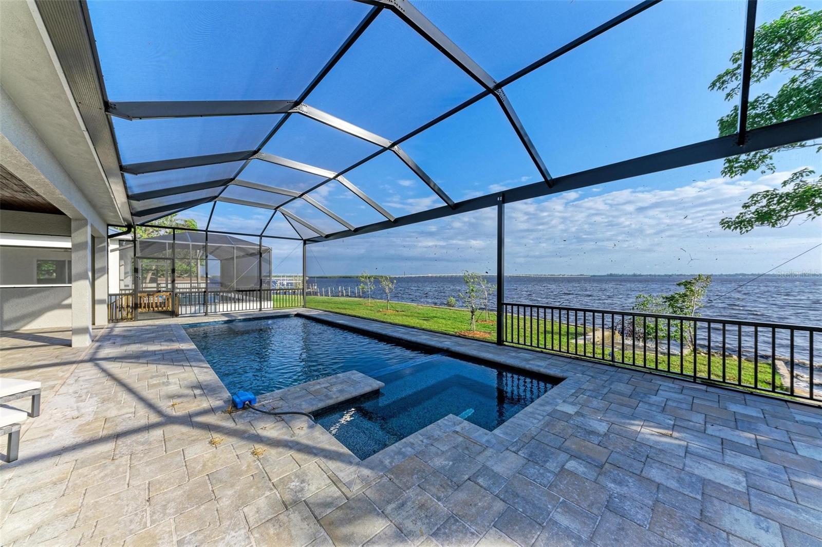 116 NORTHSHORE TER, PUNTA GORDA, FL — photo 2