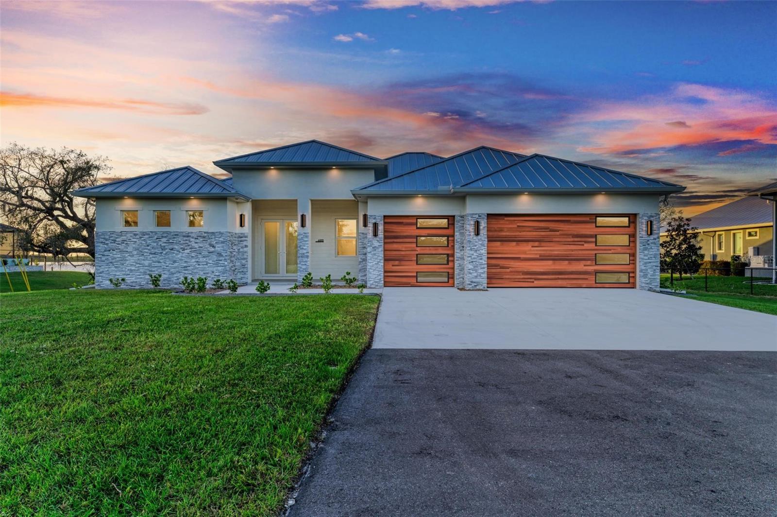 6100 RIVERSIDE DR, PUNTA GORDA, FL