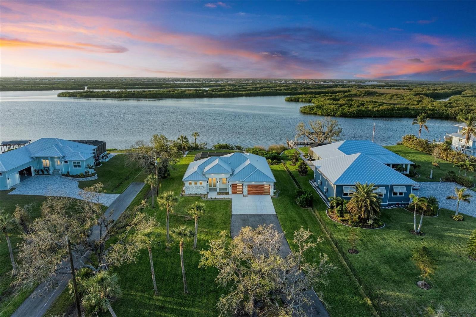 6100 RIVERSIDE DR, PUNTA GORDA, FL — photo 2