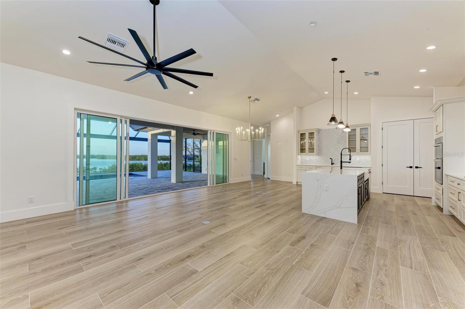 6100 RIVERSIDE DR, PUNTA GORDA, FL — photo 8