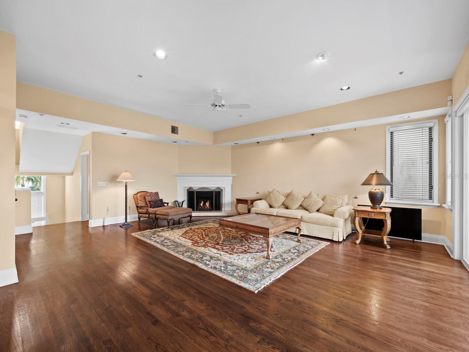 836 EVERGREEN WAY, LONGBOAT KEY, FL — photo 6
