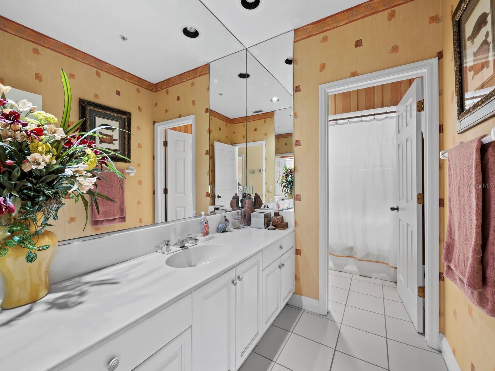 836 EVERGREEN WAY, LONGBOAT KEY, FL — photo 23