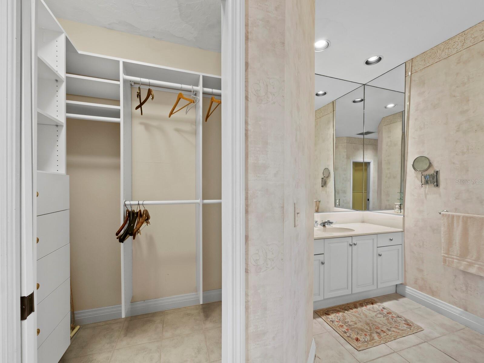 836 EVERGREEN WAY, LONGBOAT KEY, FL — photo 35