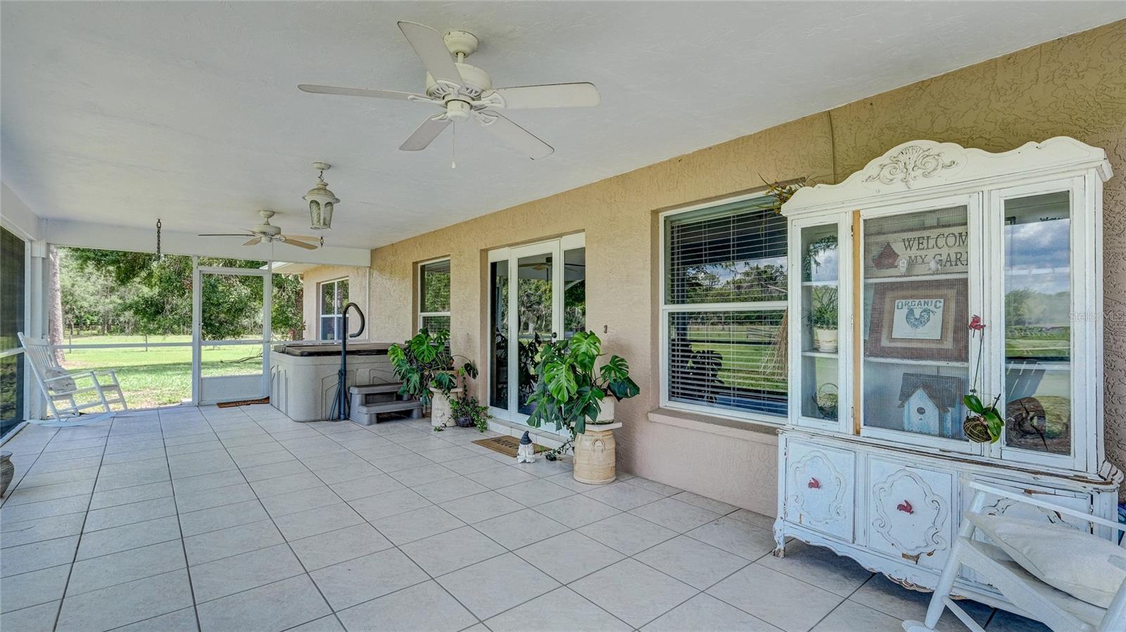 560 OAKFORD RD, SARASOTA, FL — photo 11