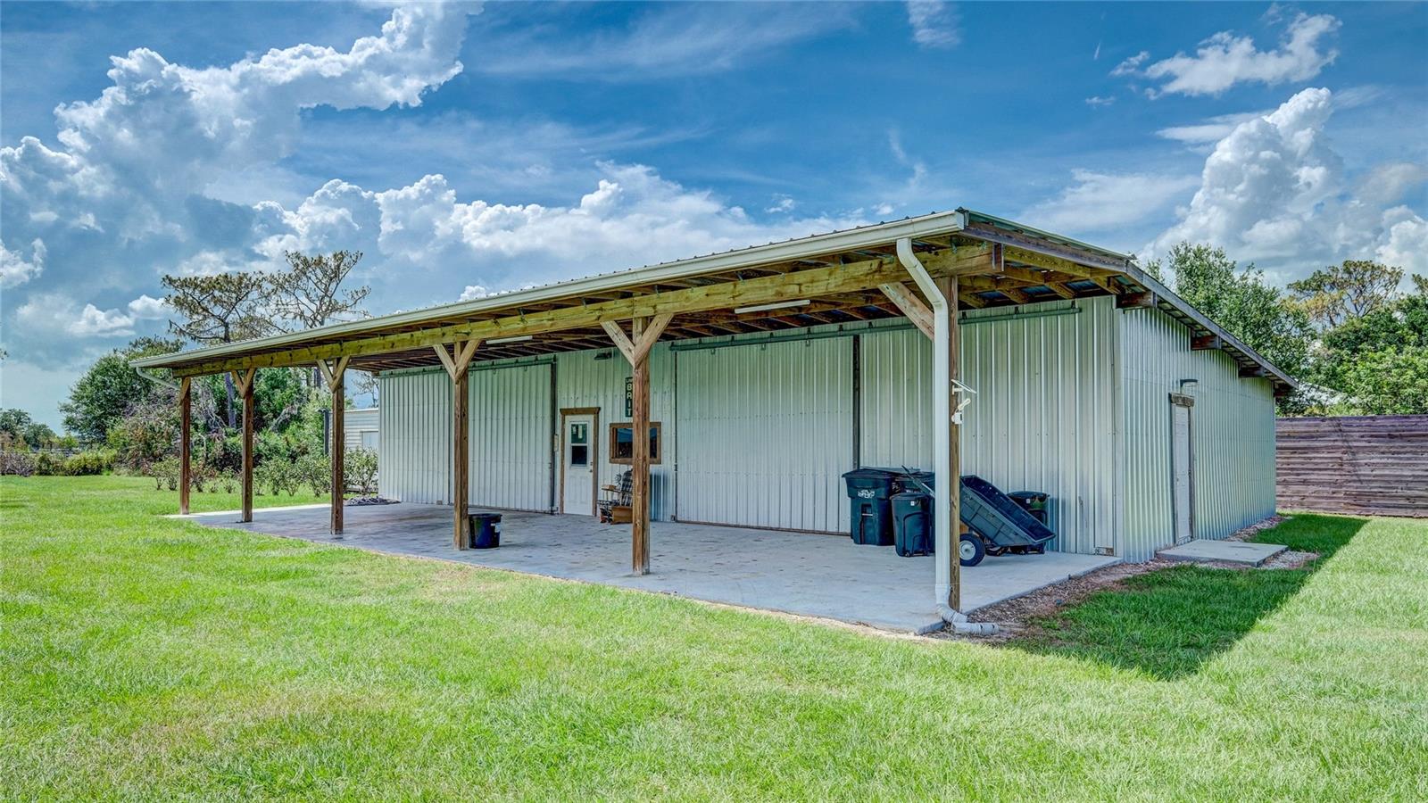560 OAKFORD RD, SARASOTA, FL — photo 34