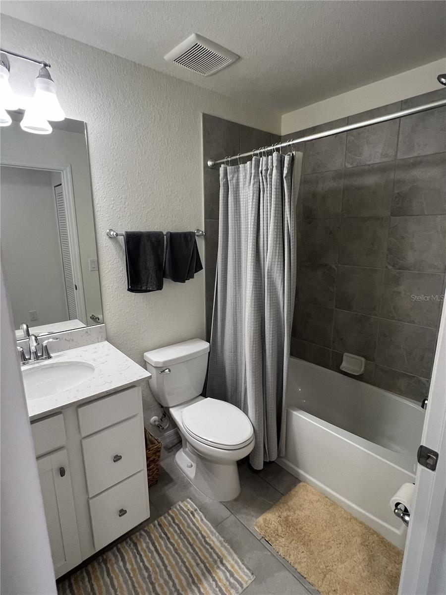 5674 PALMER CIR #203, BRADENTON, FL — photo 11