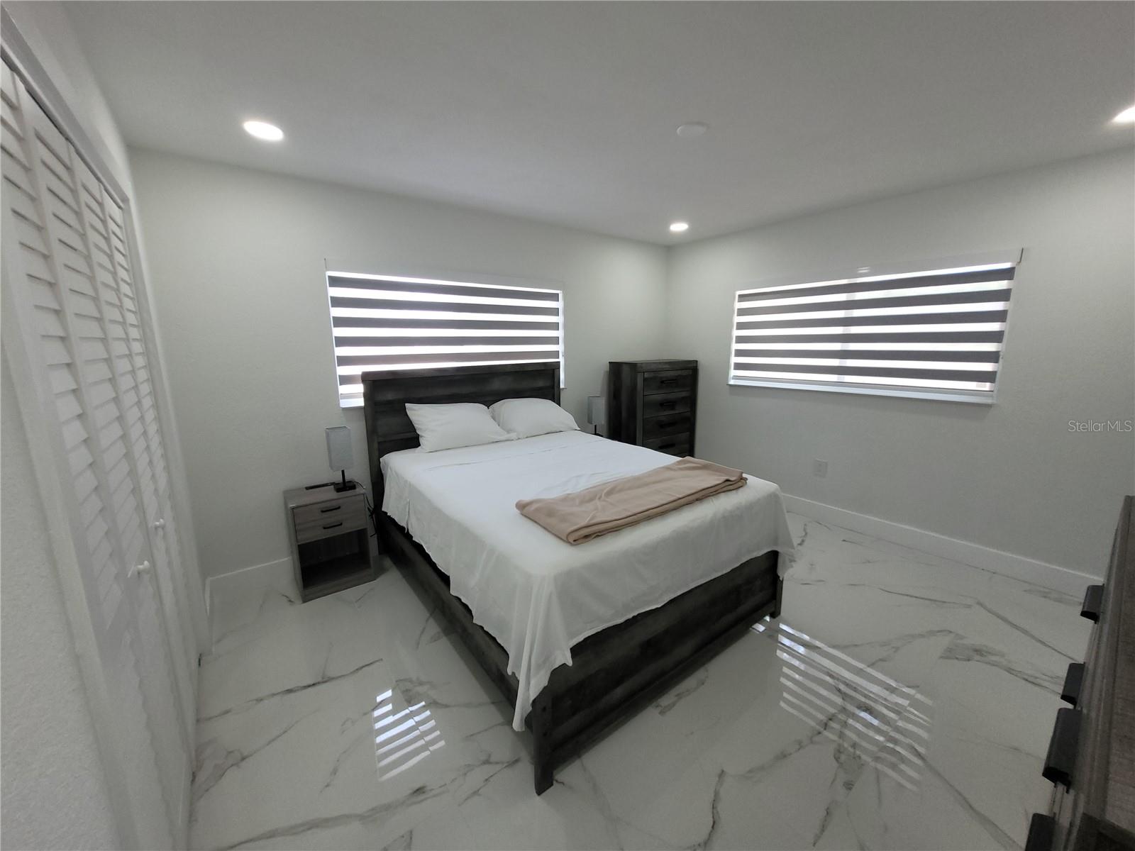 105 FOREST PARK AVE, TEMPLE TERRACE, FL — photo 9