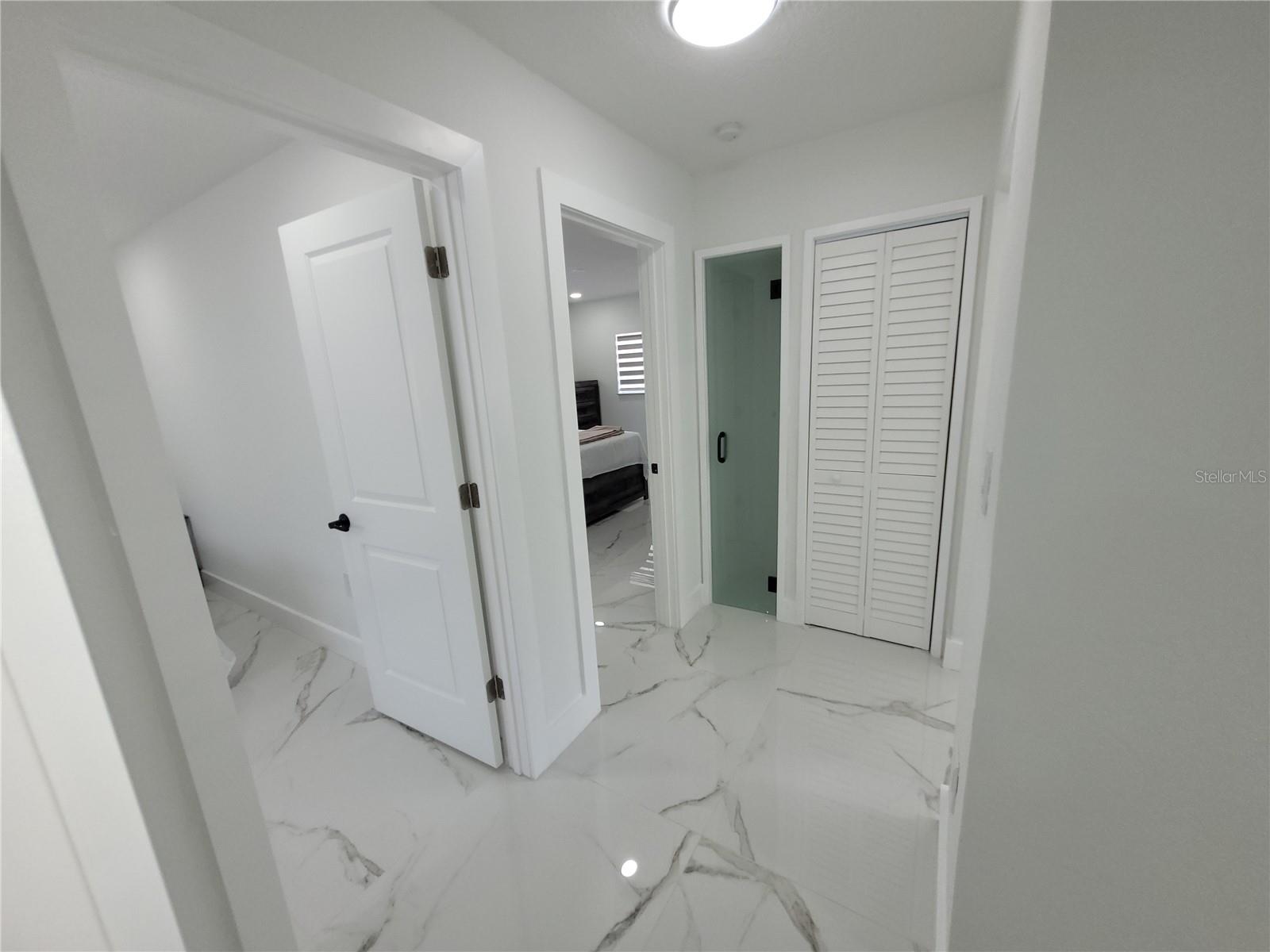 105 FOREST PARK AVE, TEMPLE TERRACE, FL — photo 20