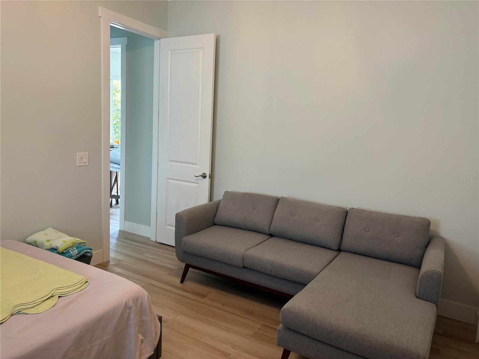 805 30TH CT E, BRADENTON, FL — photo 37