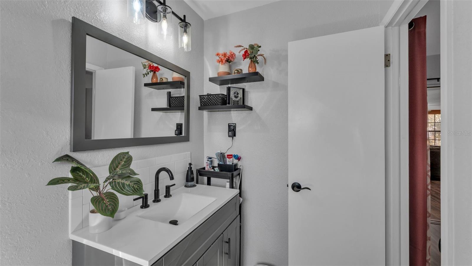 115 MORROW CIR, BRANDON, FL — photo 16
