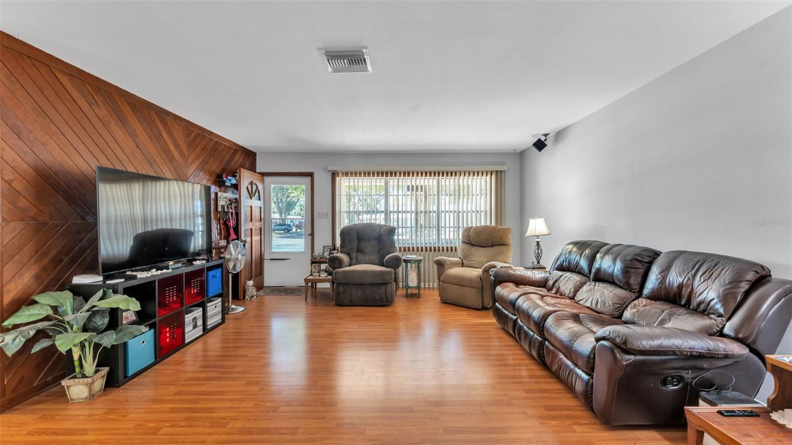 115 MORROW CIR, BRANDON, FL — photo 24
