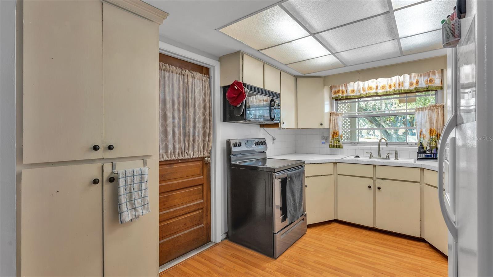 115 MORROW CIR, BRANDON, FL — photo 29