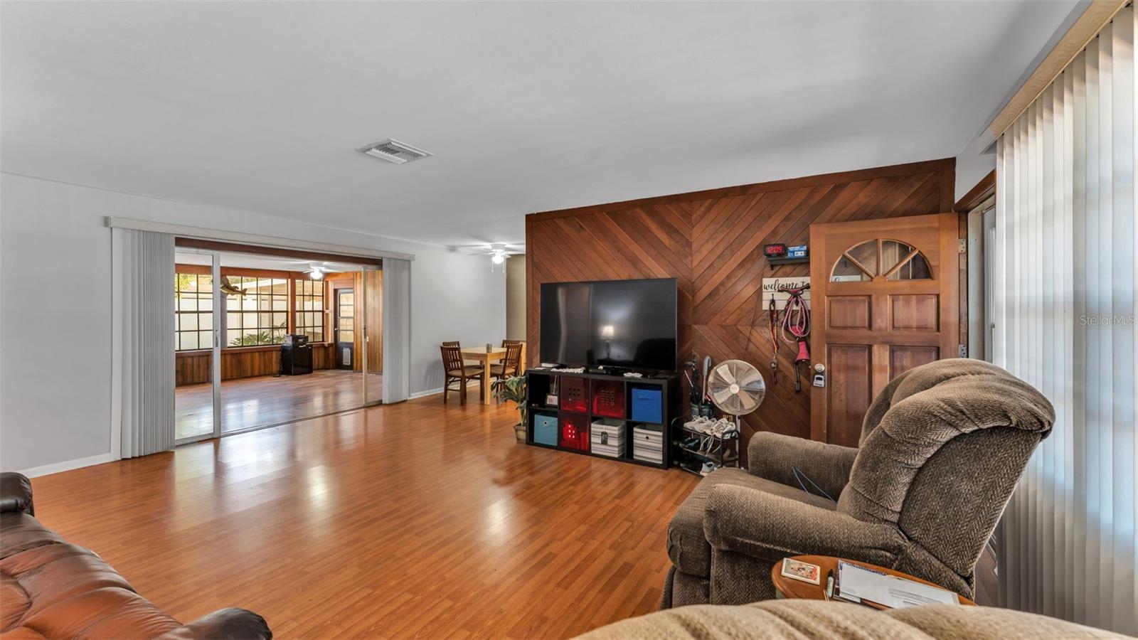 115 MORROW CIR, BRANDON, FL — photo 34