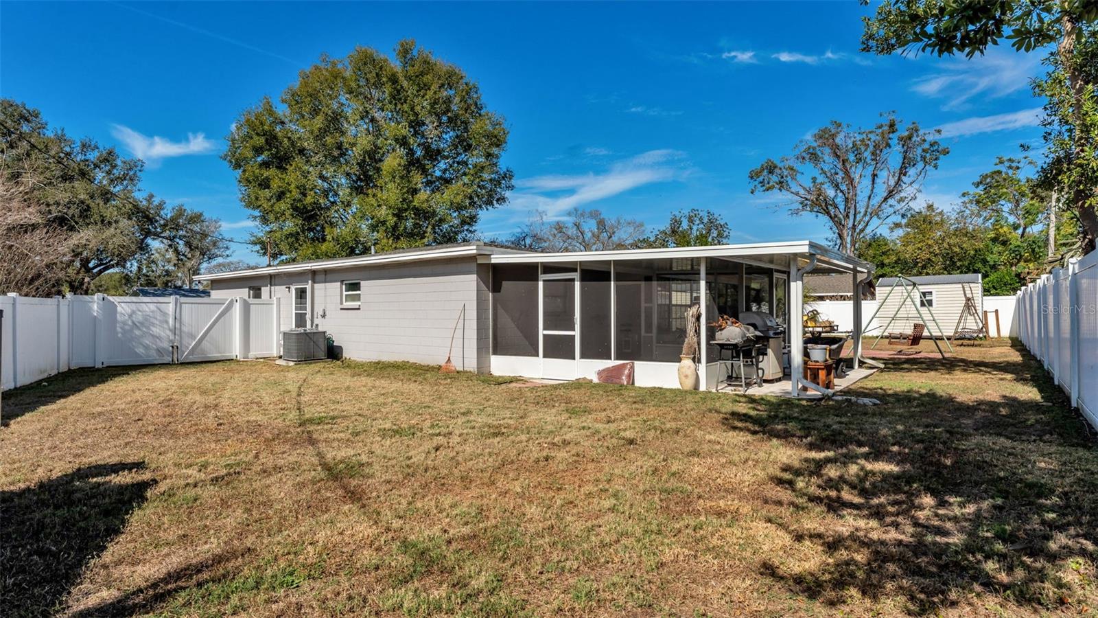 115 MORROW CIR, BRANDON, FL — photo 39