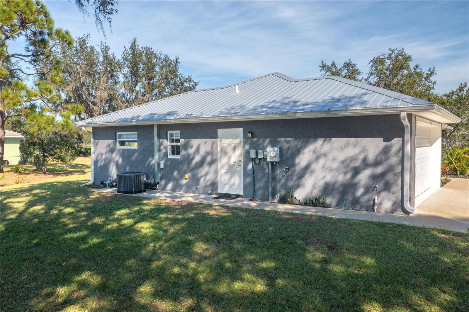 233 OXBOW DR, SEBRING, FL — photo 32