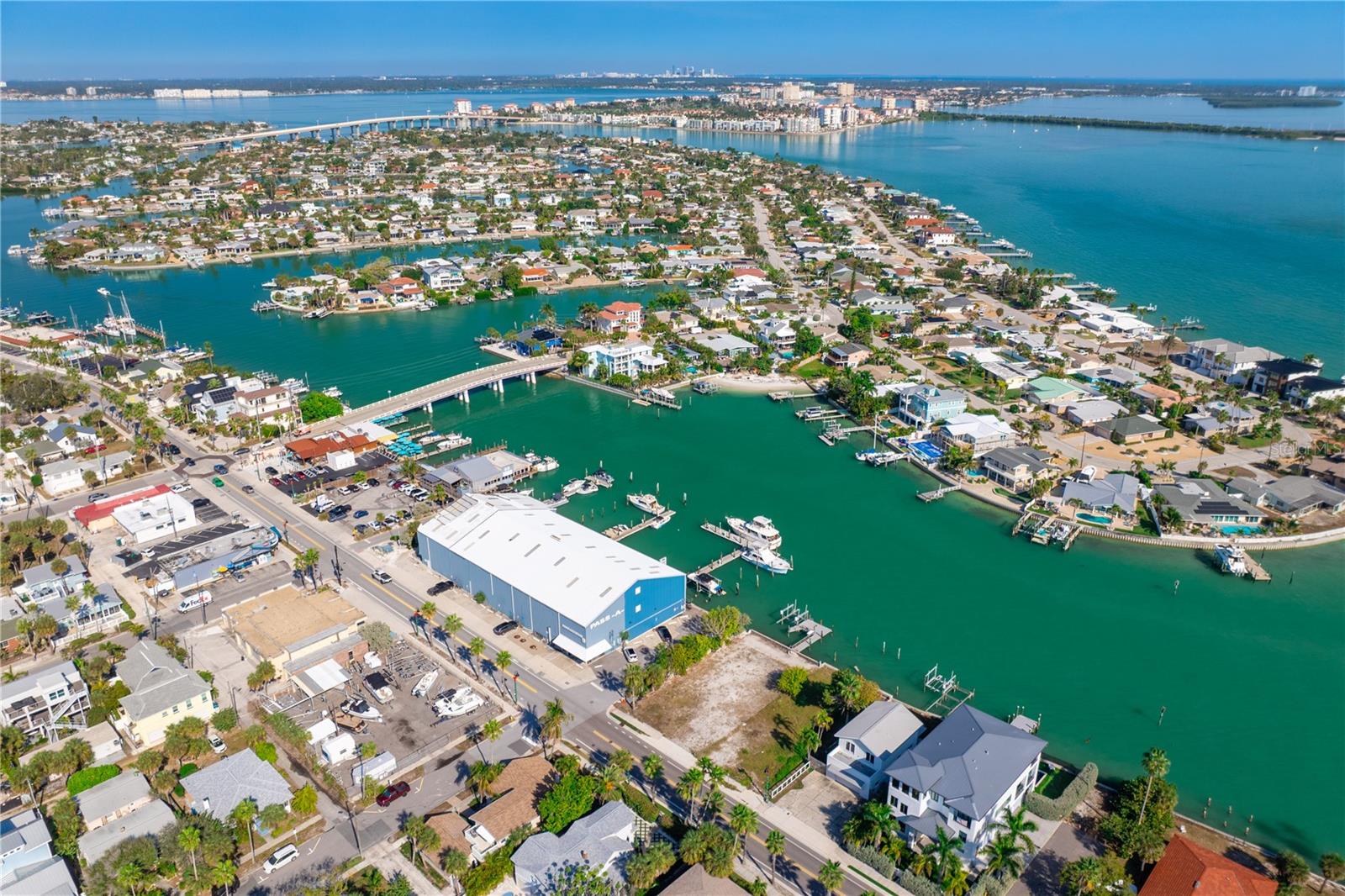 1805 PASS-A-GRILLE WAY, ST PETE BEACH, FL — photo 10