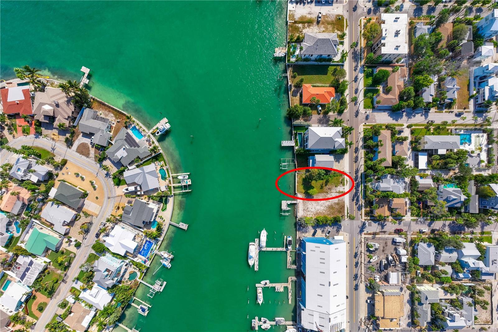 1805 PASS-A-GRILLE WAY, ST PETE BEACH, FL — photo 15