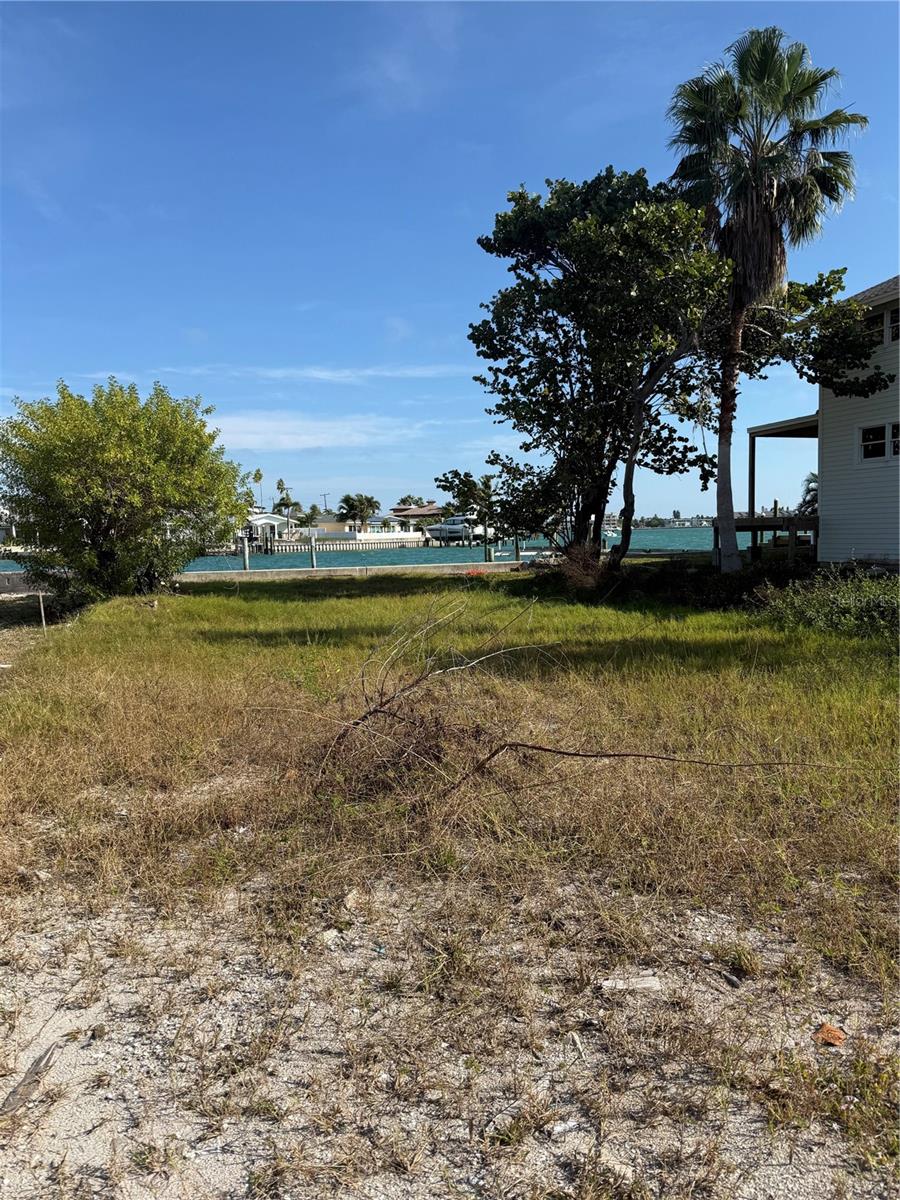 1805 PASS-A-GRILLE WAY, ST PETE BEACH, FL — photo 21