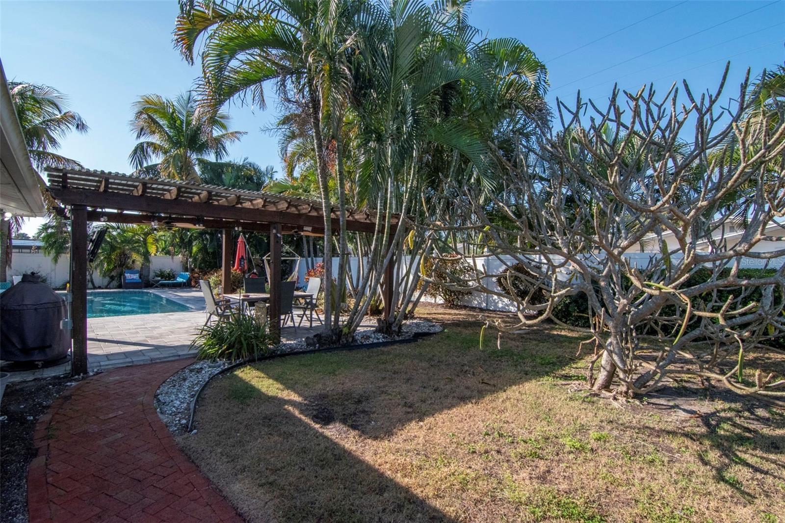 3991 38TH WAY S, ST PETERSBURG, FL — photo 41