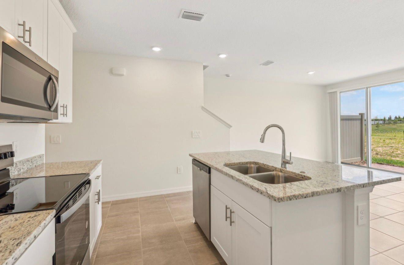 16390 BIRD OF PARADISE AVE, CLERMONT, FL — photo 17