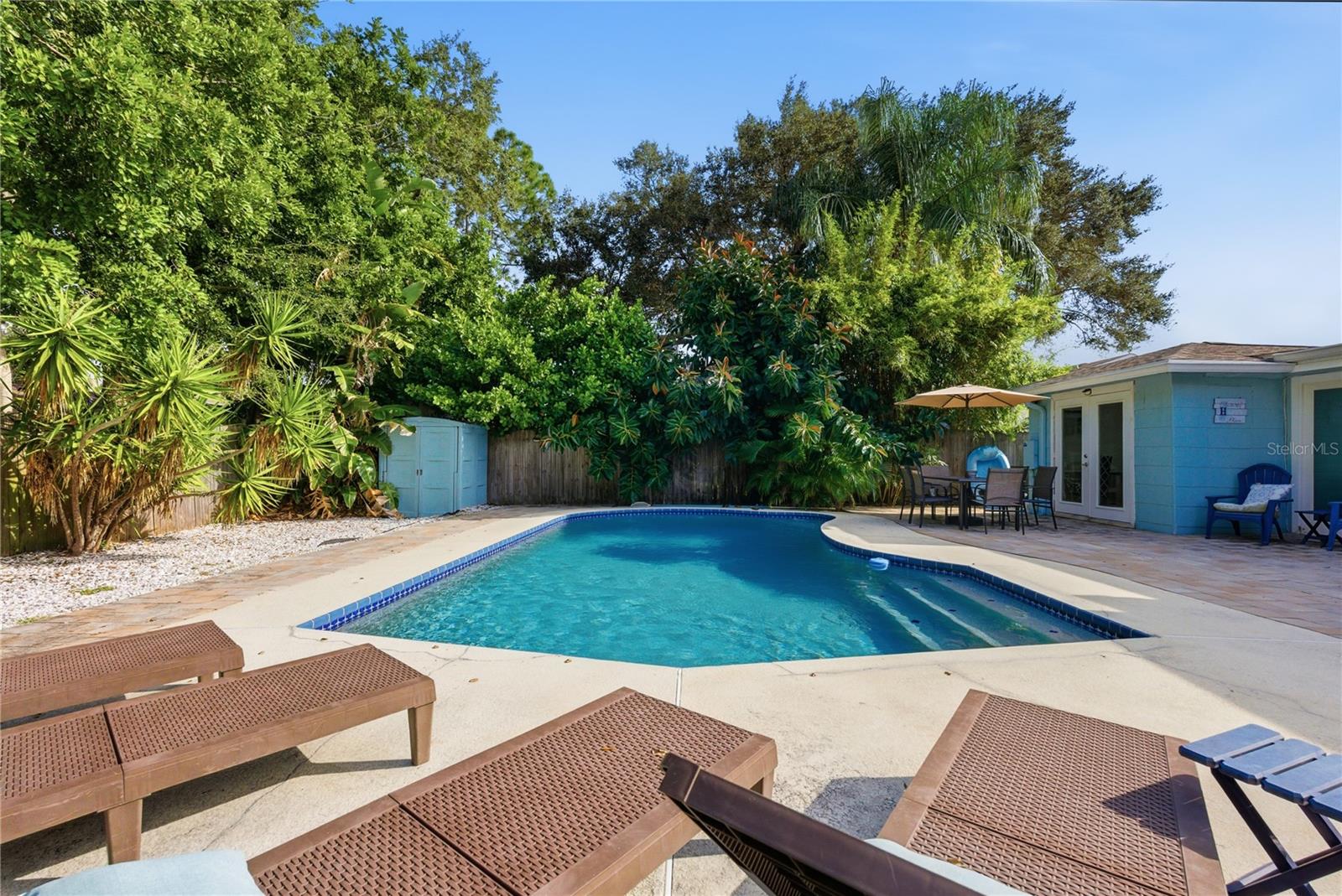 1249 ESSEX DR N, ST PETERSBURG, FL — photo 20