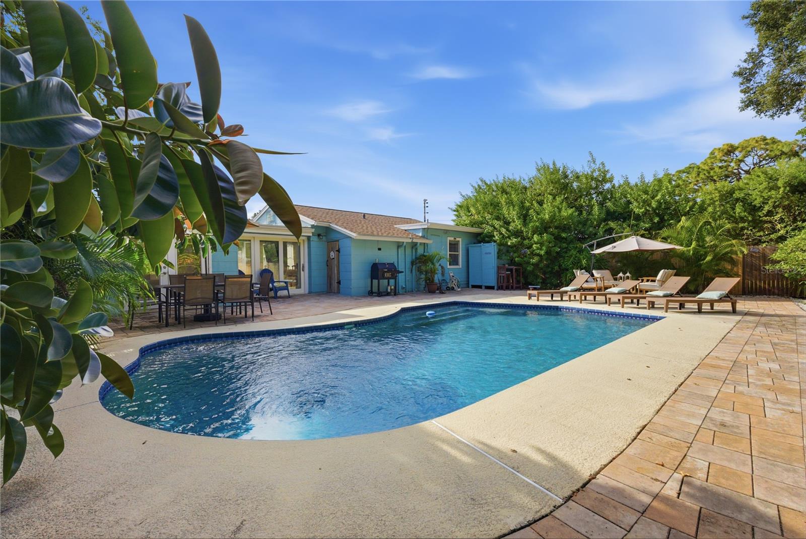 1249 ESSEX DR N, ST PETERSBURG, FL — photo 22
