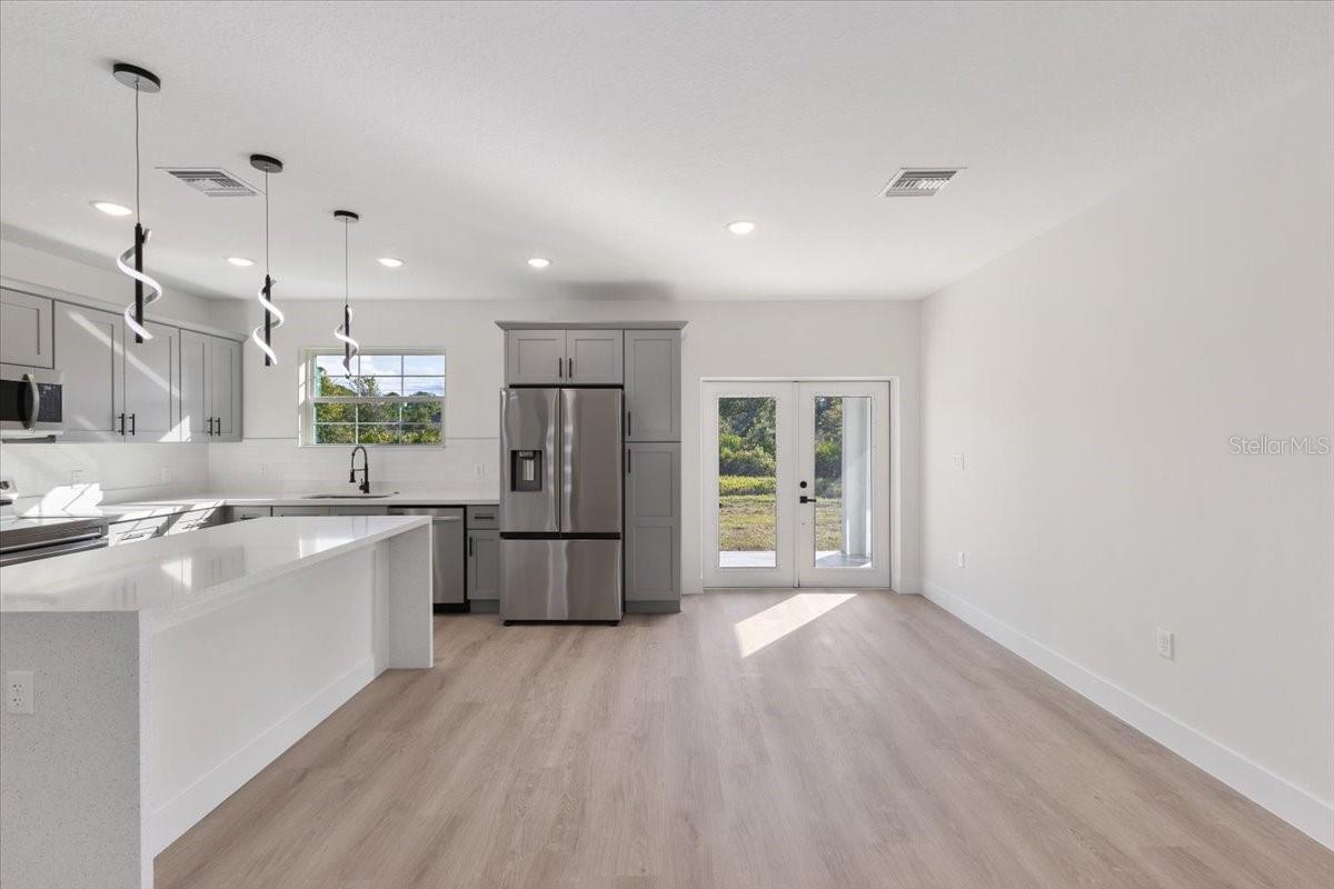 7335 ANCHA ST, SEBRING, FL — photo 13