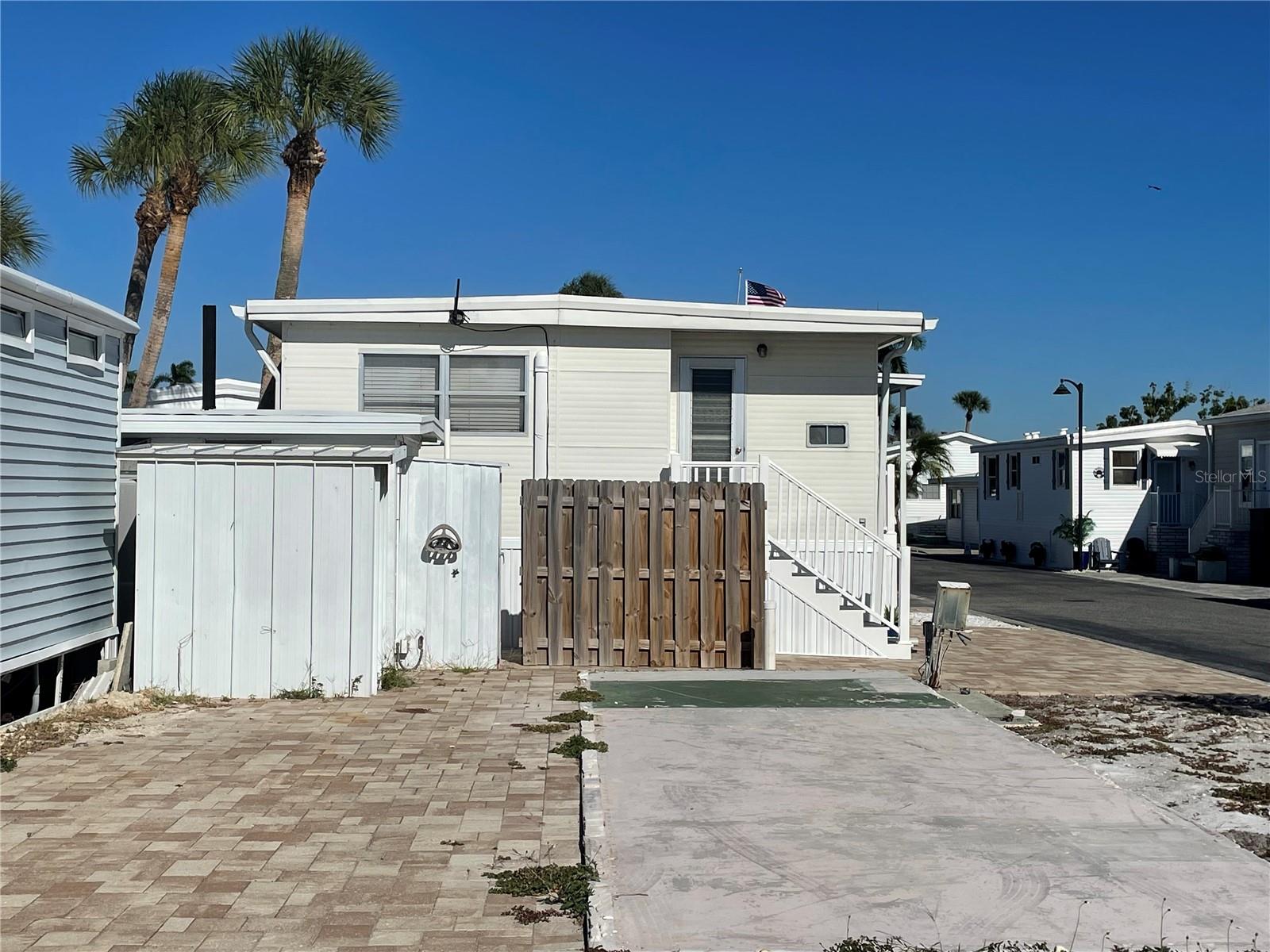 3710 GULF OF MEXICO DR #D11, LONGBOAT KEY, FL — photo 2