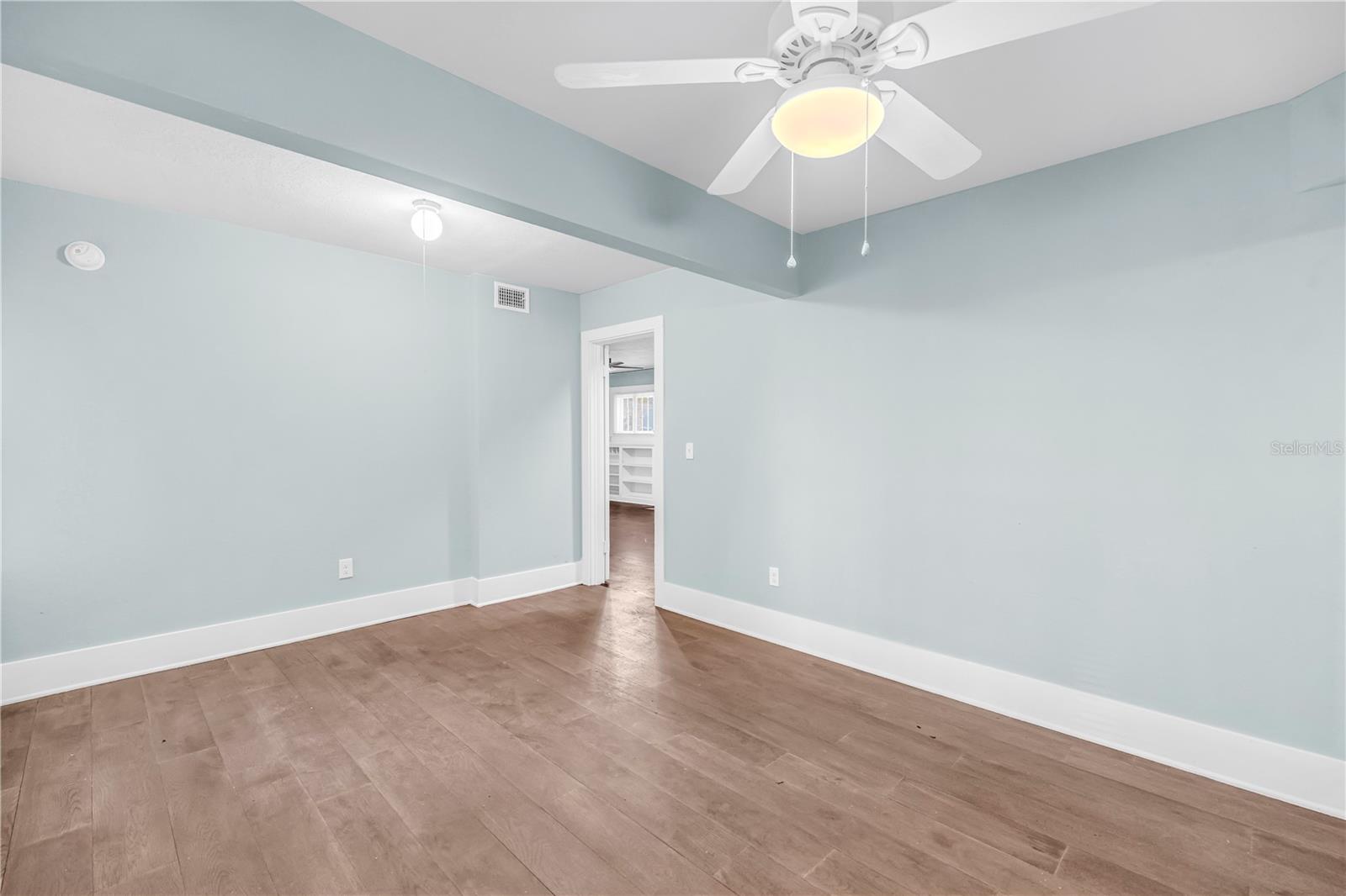 1012 GRANVILLE CT N, ST PETERSBURG, FL — photo 13