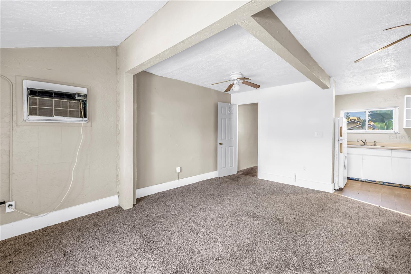1012 GRANVILLE CT N, ST PETERSBURG, FL — photo 40