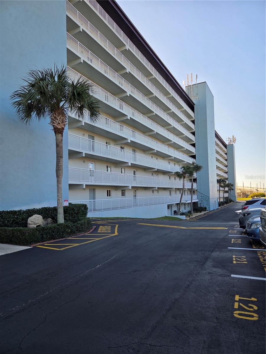 100 SILVER BEACH AVE #214, DAYTONA BEACH, FL — photo 8