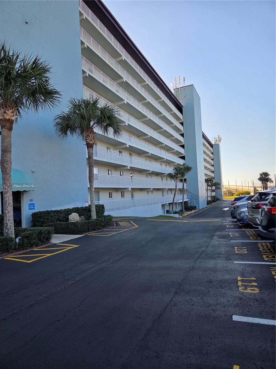 100 SILVER BEACH AVE #214, DAYTONA BEACH, FL — photo 9