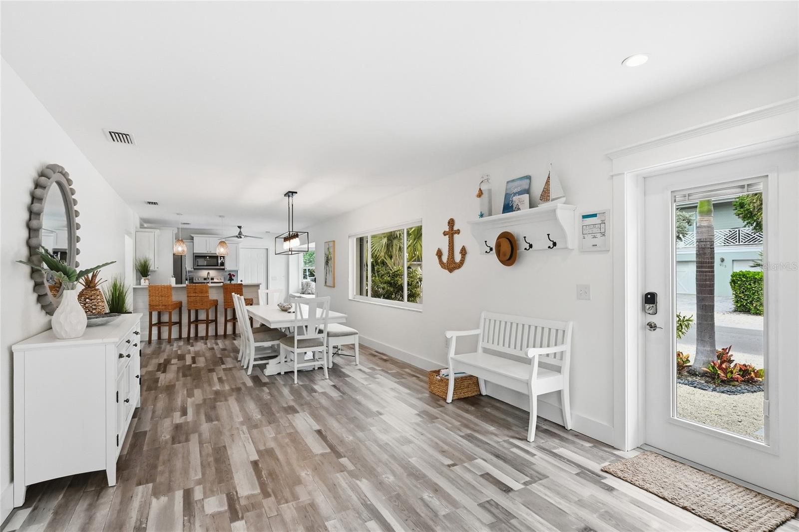 912 N SHORE DR, ANNA MARIA, FL — photo 9
