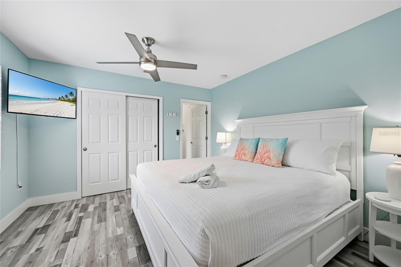 912 N SHORE DR, ANNA MARIA, FL — photo 27