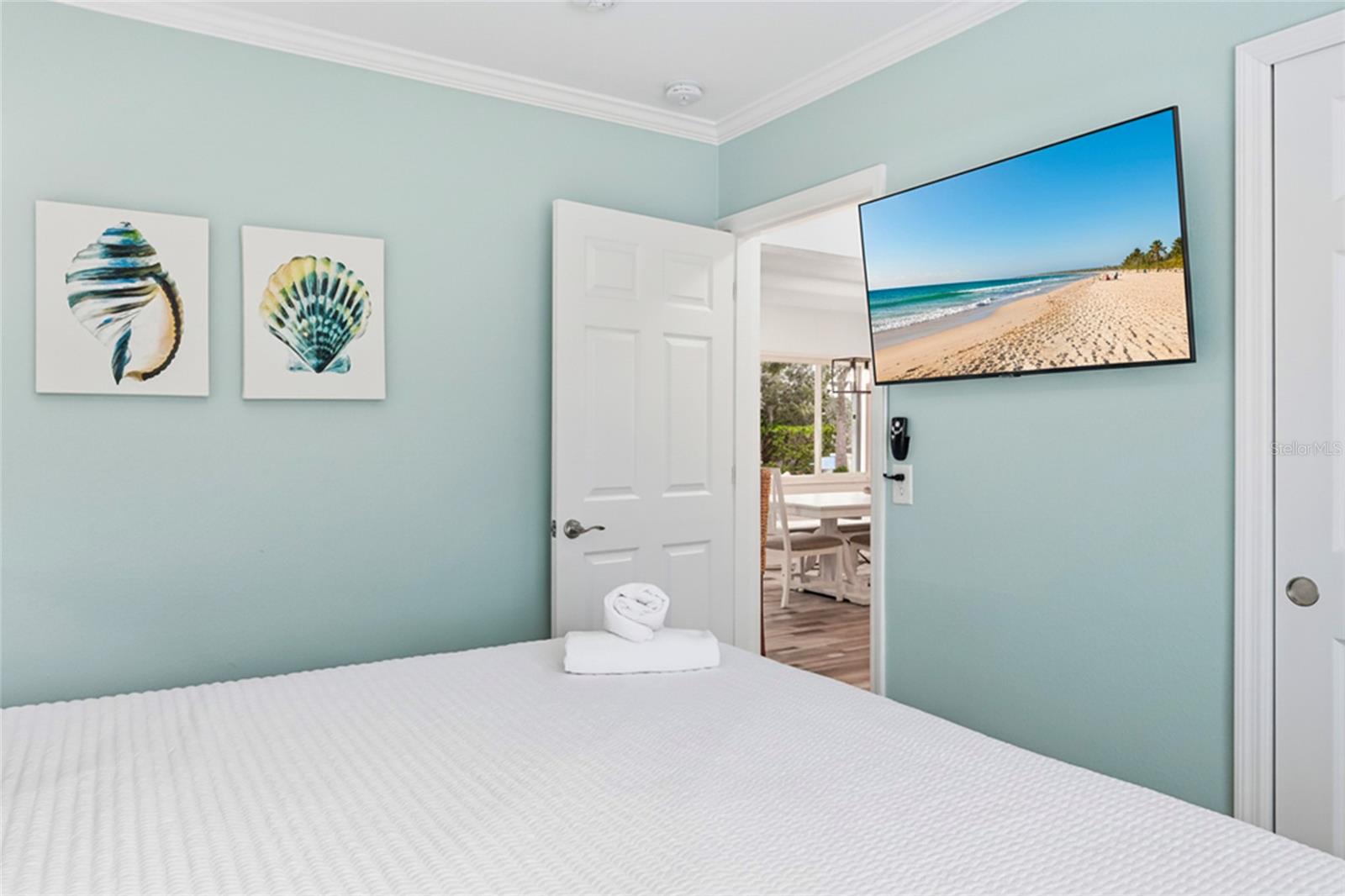 912 N SHORE DR, ANNA MARIA, FL — photo 32