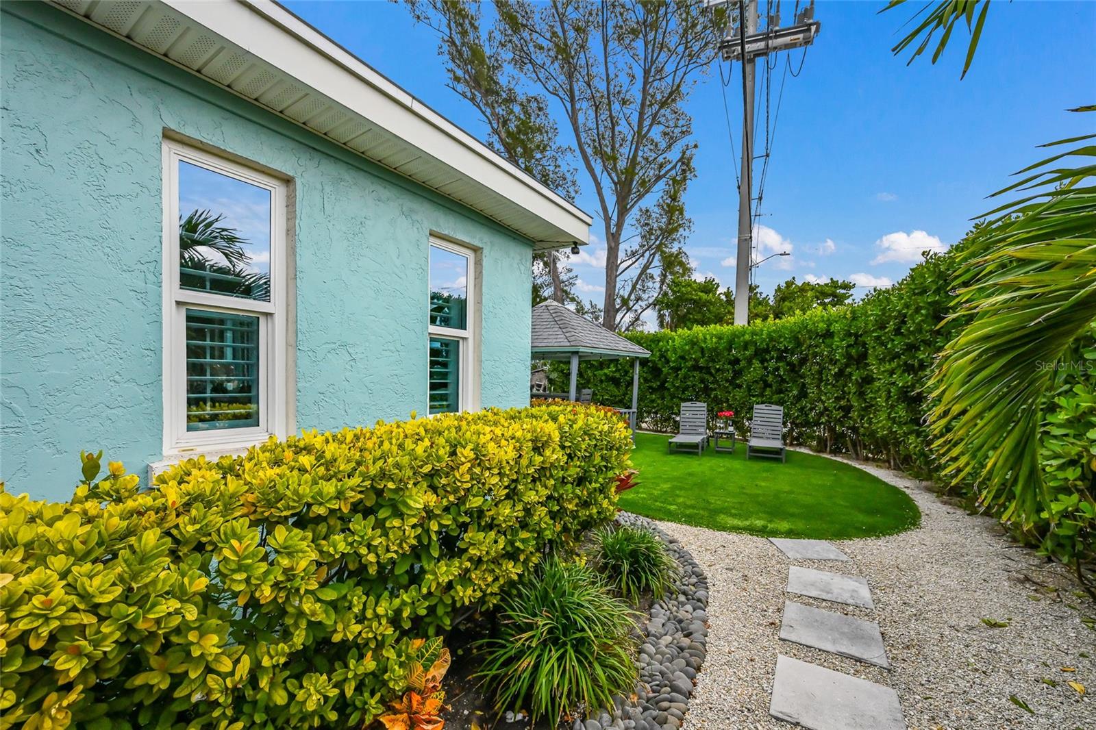 912 N SHORE DR, ANNA MARIA, FL — photo 39