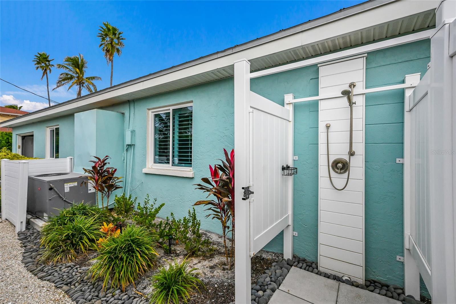 912 N SHORE DR, ANNA MARIA, FL — photo 40
