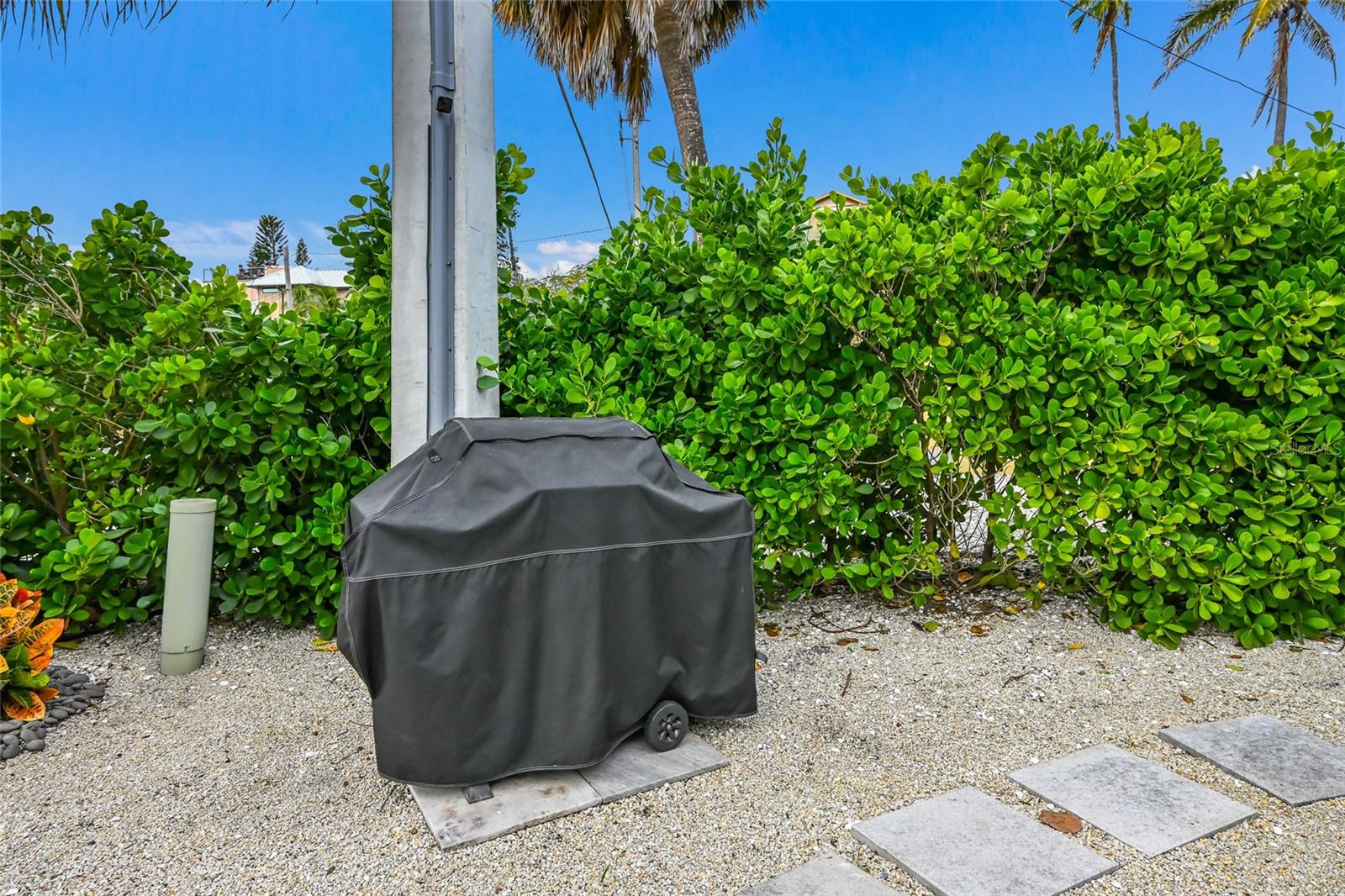 912 N SHORE DR, ANNA MARIA, FL — photo 42