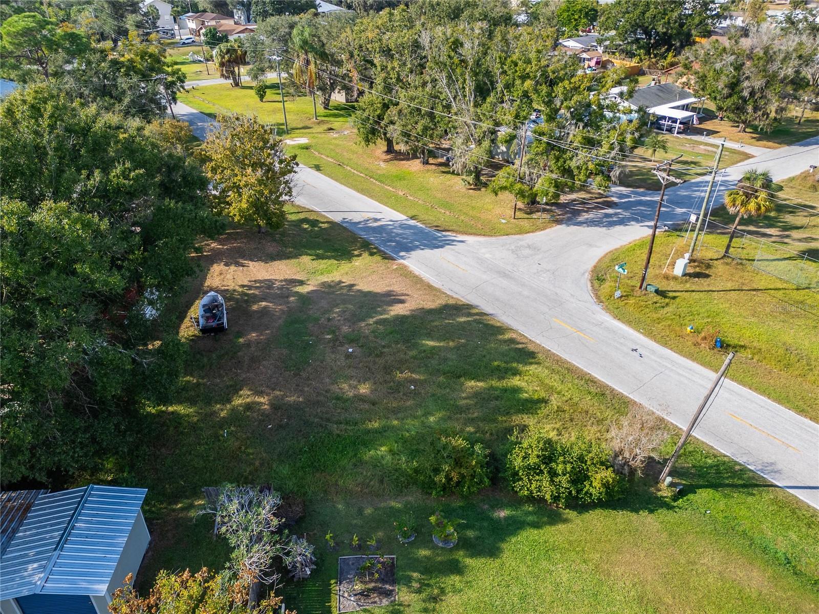 1104 W COLLEGE AVE, RUSKIN, FL — photo 17