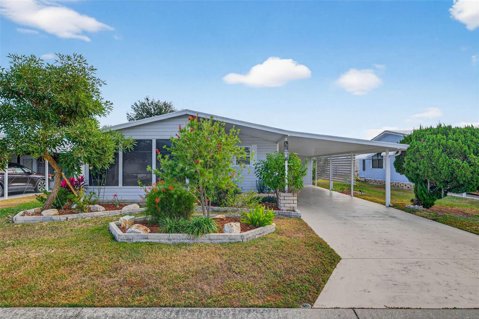 3904 WILLIAM HUME DR, ZEPHYRHILLS, FL