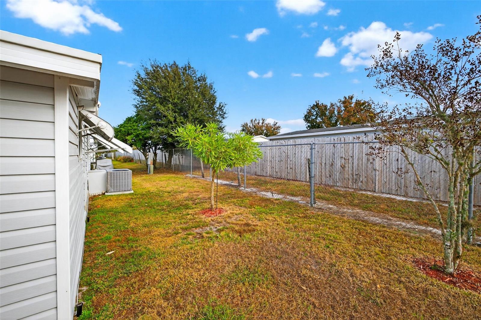 3904 WILLIAM HUME DR, ZEPHYRHILLS, FL — photo 23