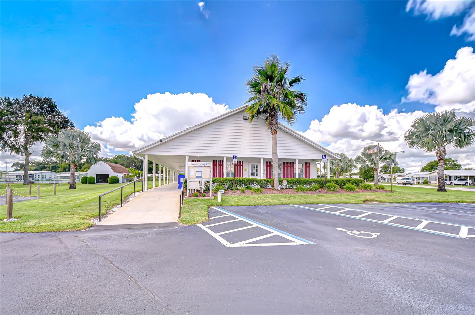 3904 WILLIAM HUME DR, ZEPHYRHILLS, FL — photo 25