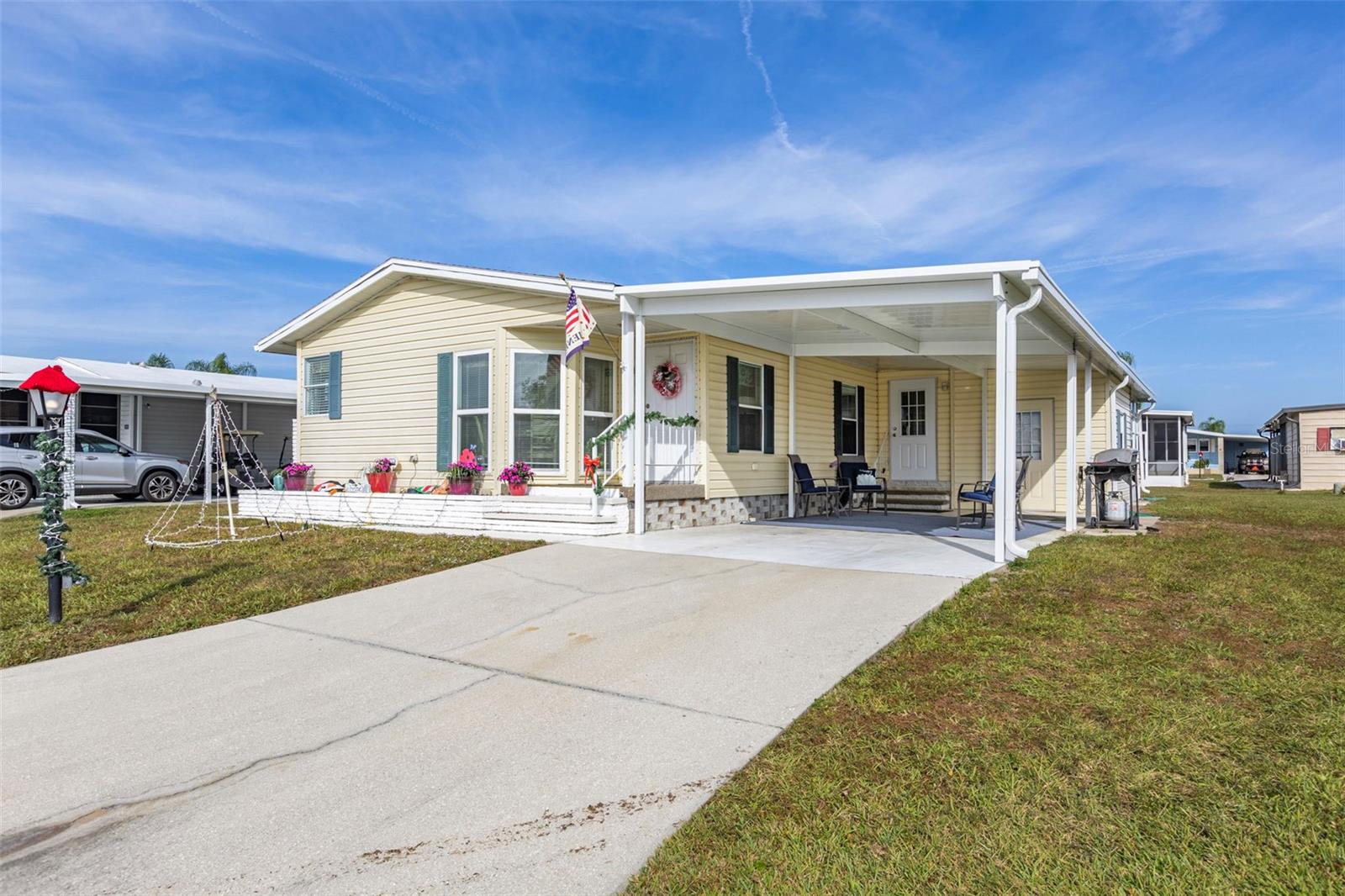 512 LA PLAYA CIR, NORTH PORT, FL — photo 2