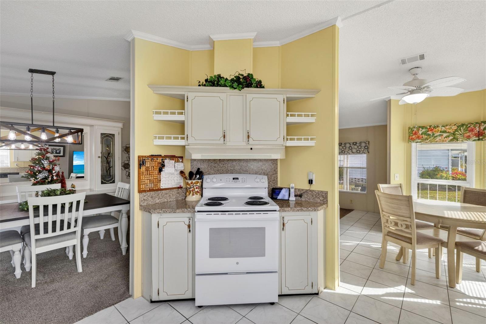 512 LA PLAYA CIR, NORTH PORT, FL — photo 10