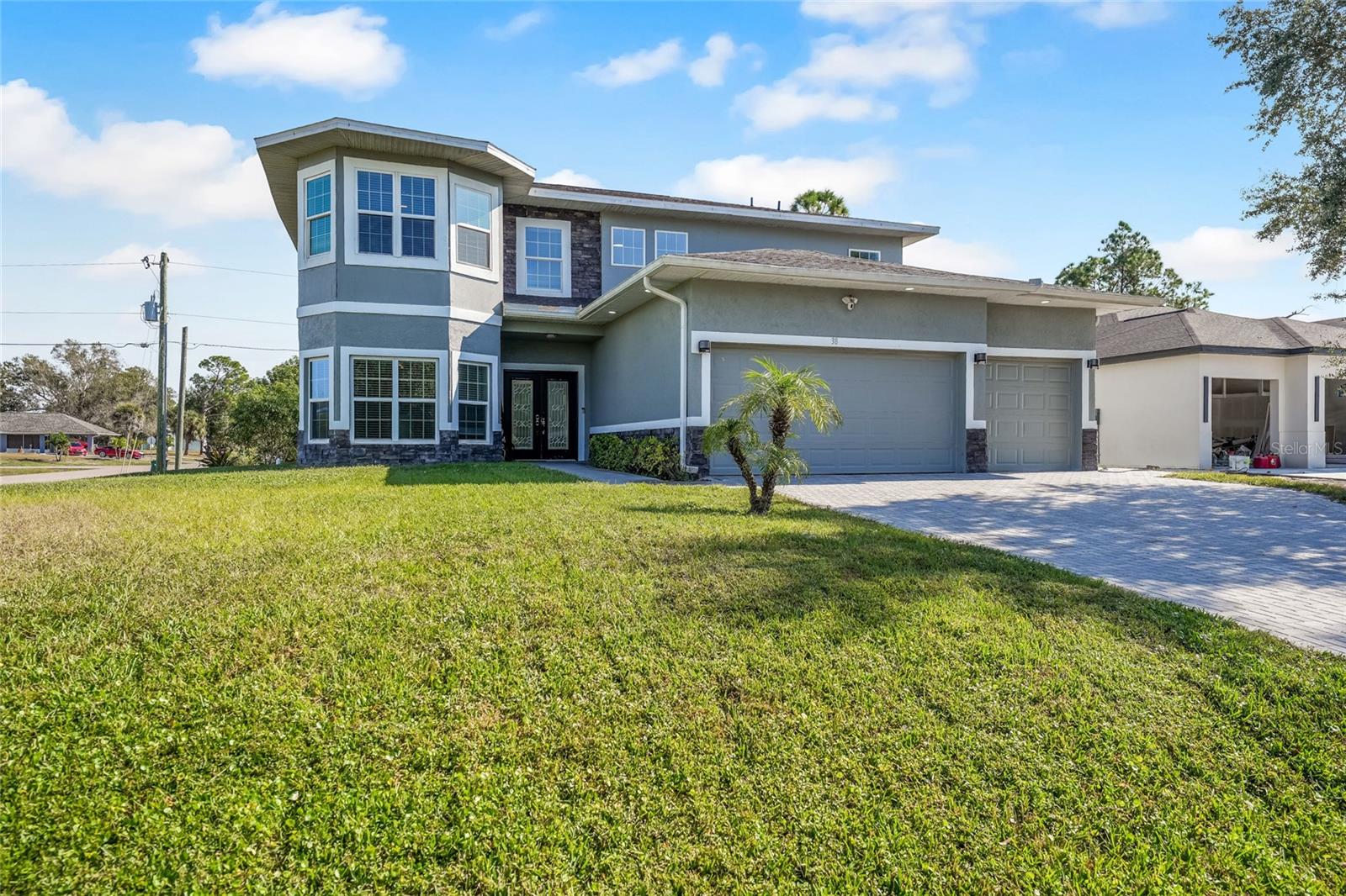 38 HOLLOMAN ST, PORT CHARLOTTE, FL — photo 3