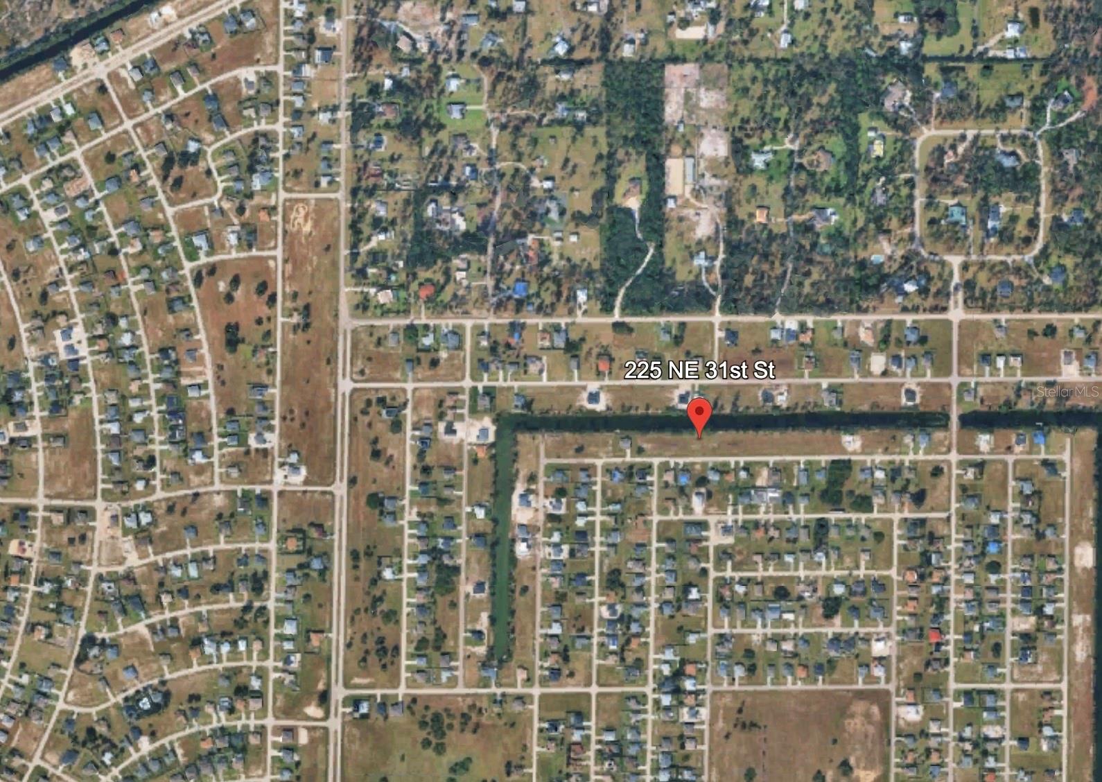 225 NE 31ST ST, CAPE CORAL, FL — photo 3