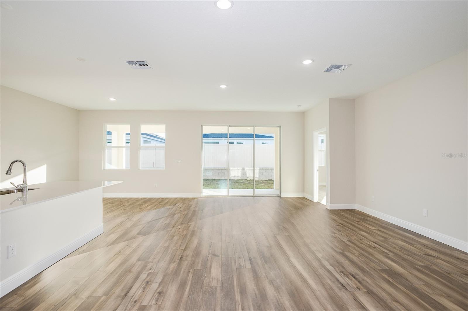 33489 HAMMOCK BEACH WAY, DADE CITY, FL — photo 17