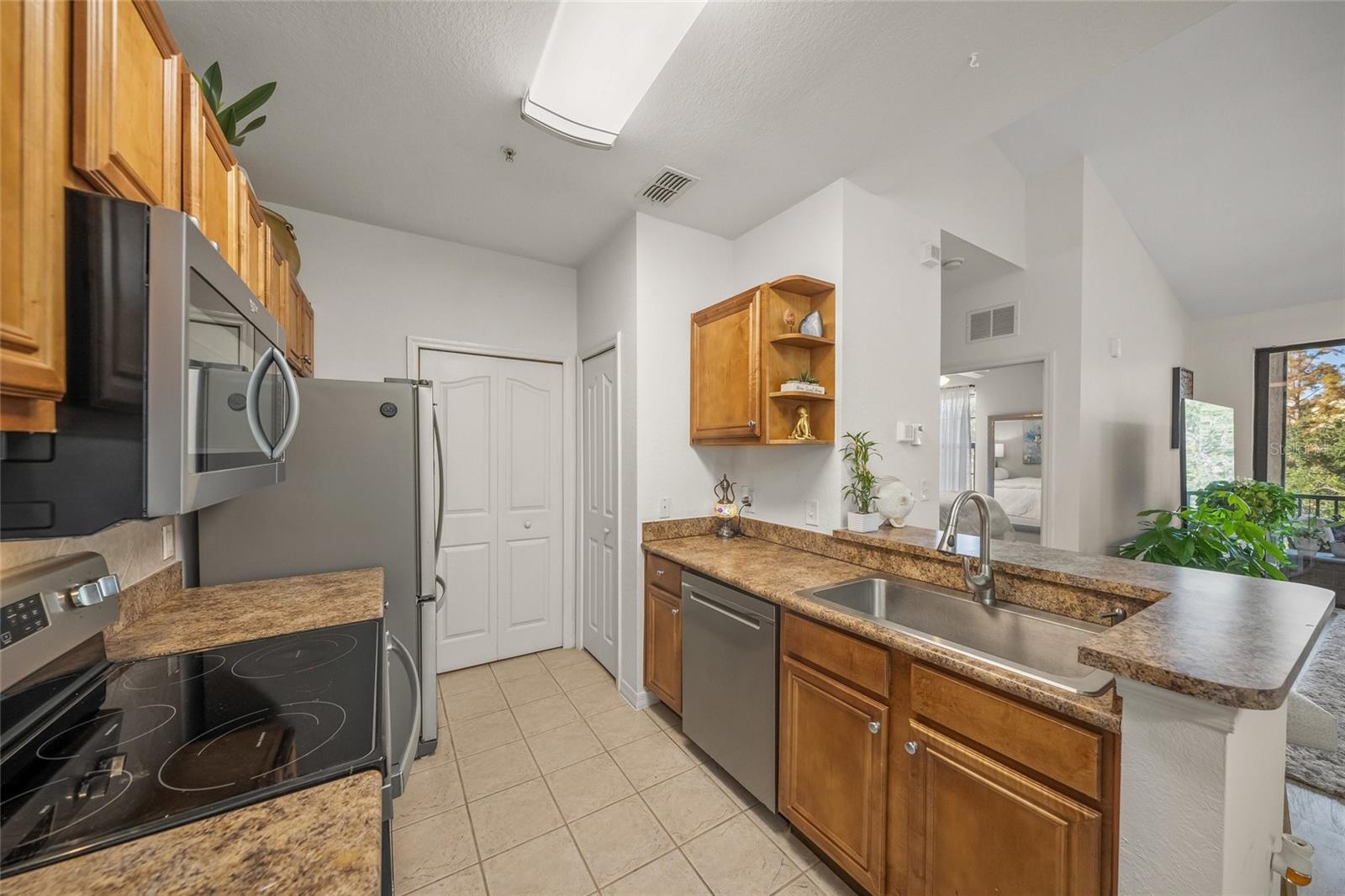 8341 38TH STREET CIR E #303, SARASOTA, FL — photo 16
